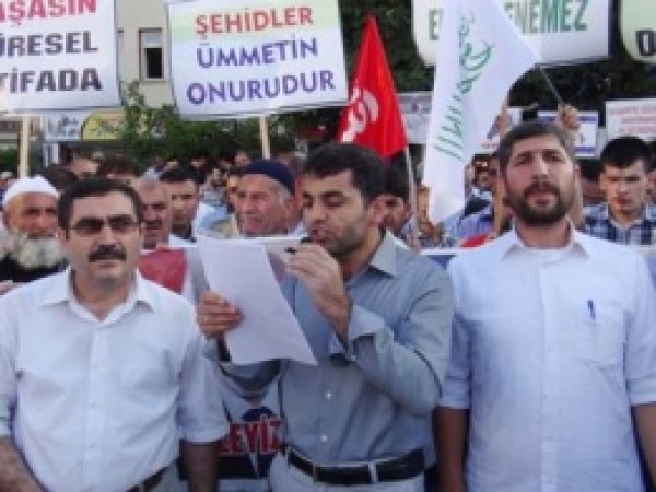 Mısır'daki Katliam Muş'ta Telin Edildi
