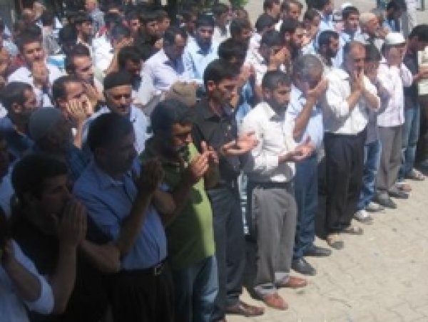 Mısır'daki Katliam Palu'da Telin Edildi
