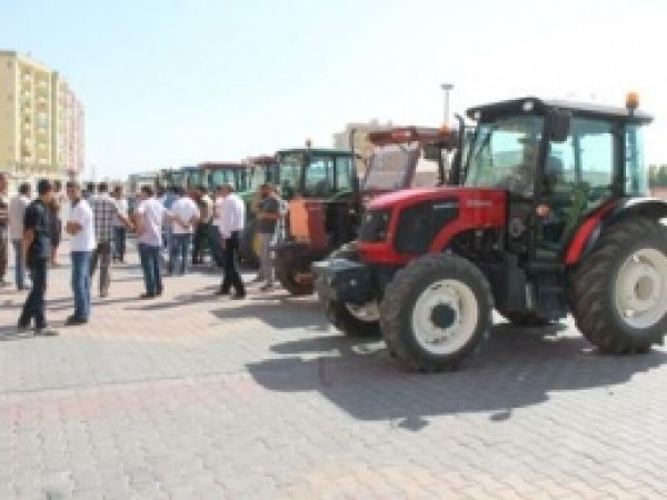 Kızıltepe'de Traktörlü Elektrik Eylemi
