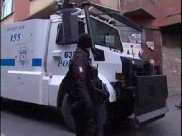İstanbul'da Eş Zamanlı Operasyonlar Düzenlendi