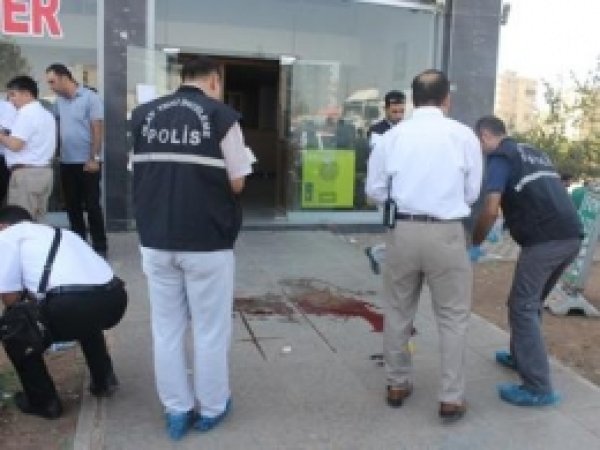 Diyarbakır'da İki Kadın Öldürüldü