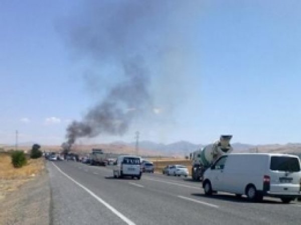 LPG'li Araç Bir Anda Alev Aldı