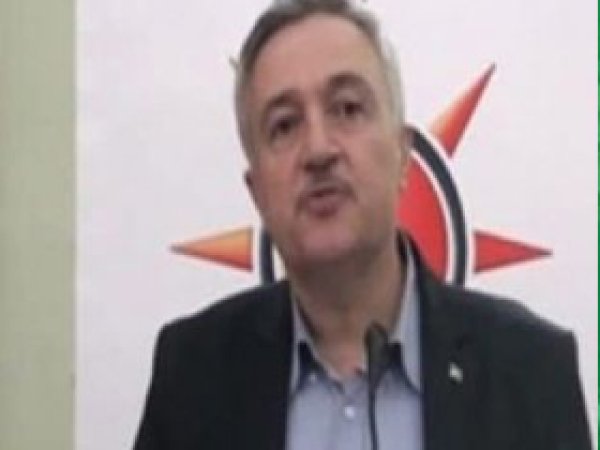 Bıçaklanan Eski Ak Partili Başkan Öldü