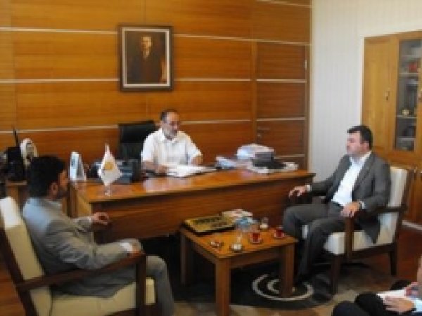 Hüda Par'dan Ak Parti'ye Teşekkür Ziyareti