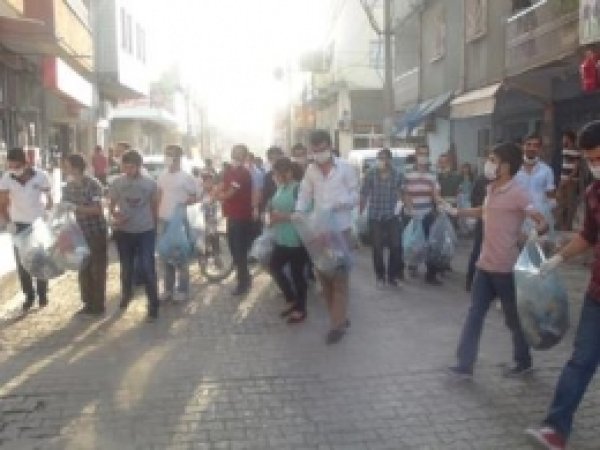 Dershane Öğrencilerinden Örnek Davranış