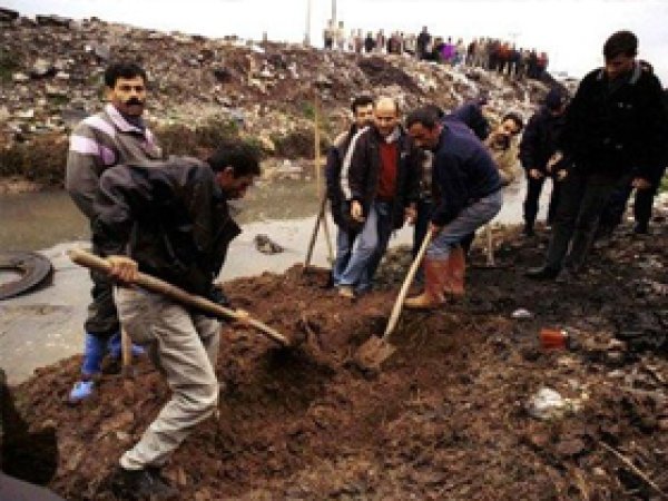'Köylüleri 'Öldürün' Talimatını Komutan Mete Verdi'