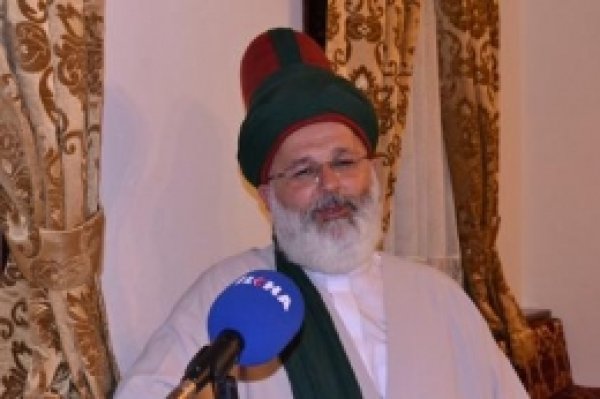 'Müslümanlar Siyasi Bir Teşekkülün Altında Toplanmalı'
