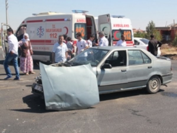 Ölüm Kavşağında Yine Kaza