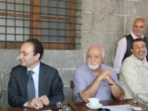 Baydemir, "Bu Kent Ermeni Kardeşlerimindir"