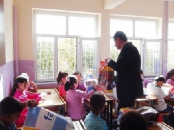 Bitlis'te 105 Bin Öğrenci Ders Başı Yaptı
