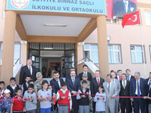 Van Eğitime 'Bismillah' Dedi
