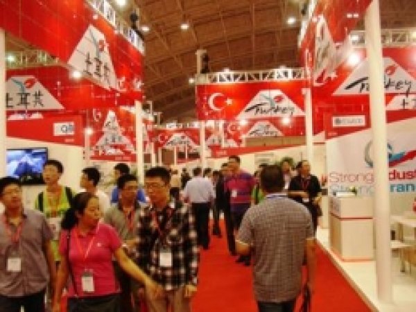 Türkiye, Çin'de Oto Yan Sanayi Fuarına Katıldı