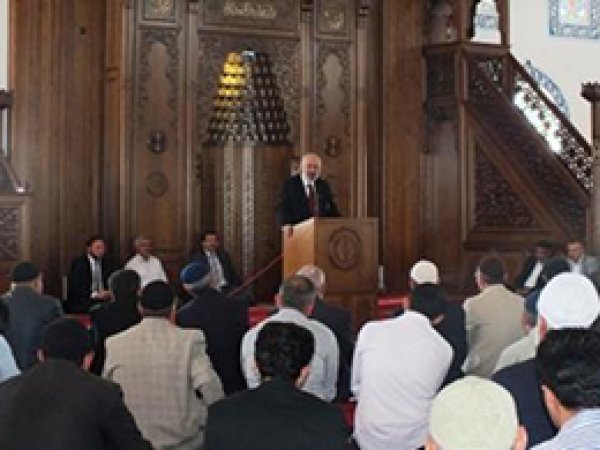 'Din Görevlileri Hizmet Bilinciyle Hareket Etmeli'