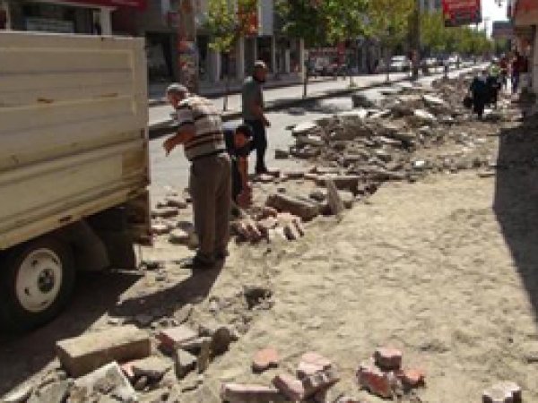 Seçimler Yaklaştıkça Yap-Boz Çalışmaları Artıyor