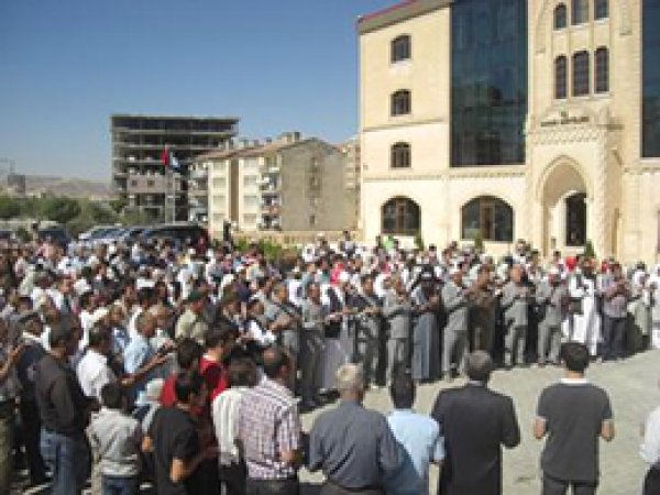 Mardinli Hacı Adayları Dualarla Uğurlandı