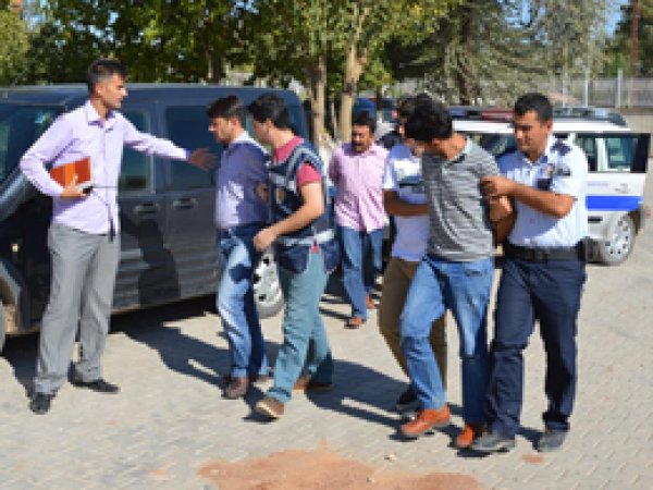Van'da Soygun Yaptılar Şanlıurfa'da Yakalandılar