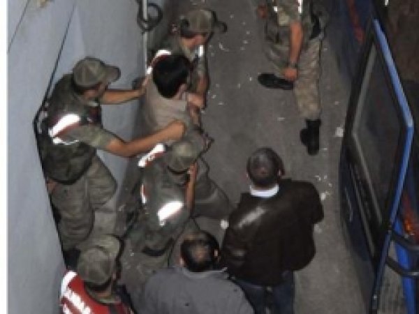 Firari 17 PKK'li Tutuklandı