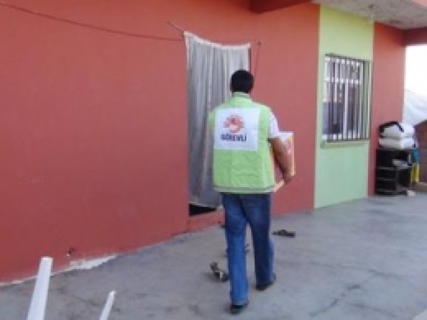 Çınar Şefkat Der Muhtaçların Yüzünü Güldürdü