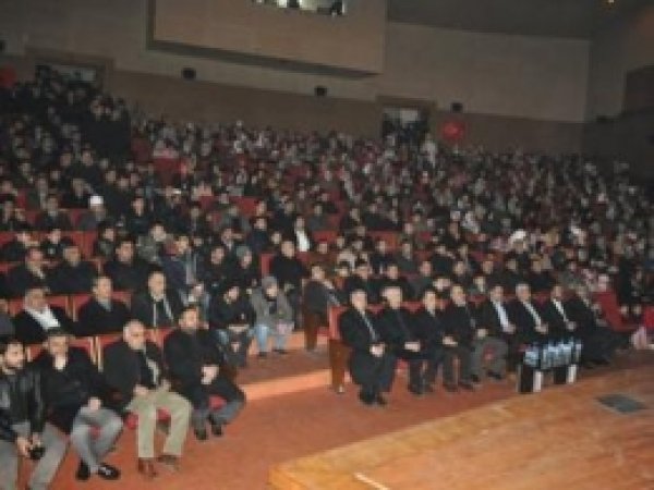 AGD'den "Mekke'nin Fethi" Konferansı  