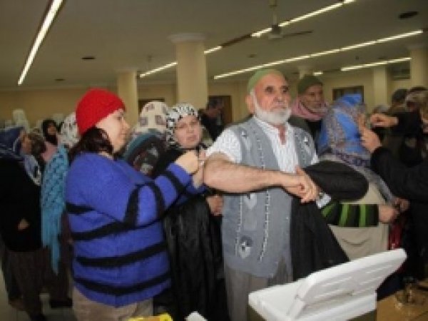 Adana'da Umreye Gideceklere Aşı Yapıldı 