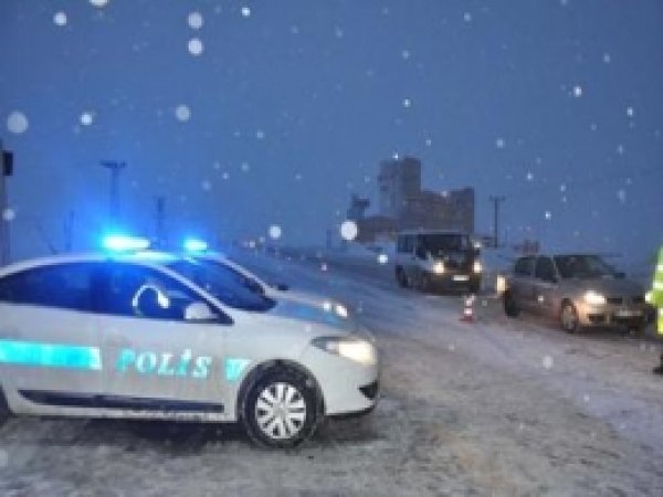 Bitlis Emniyetinden Birçok Noktada Yol Denetimi  