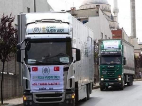Suriye'ye Bin Yardım TIR'ı Daha! 