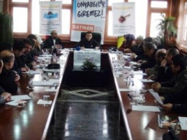  'Belediyeler Halka Hizmet Alanlarıdır'