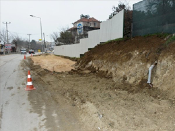Bademli  Yolu Açılıyor 