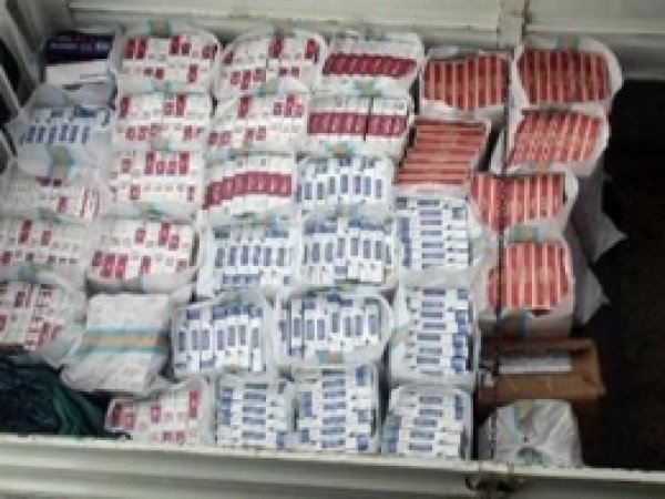 21 Bin Paket Kaçak Sigara Yakalandı 