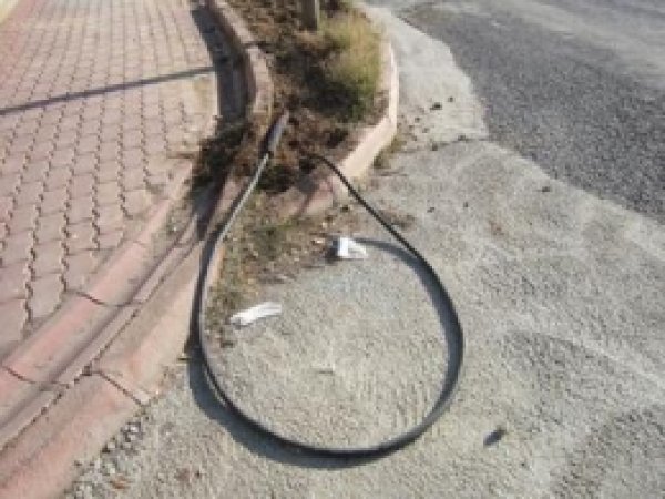 Aydınlatma Direklerinin Kabloları Çalındı 