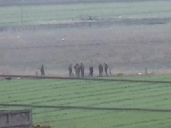 Askerler, Suriyeli Mülteciyi Tekme Tokat Dövdü 