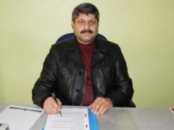 Hür Der Gazeteciler Gününü Kutladı 
