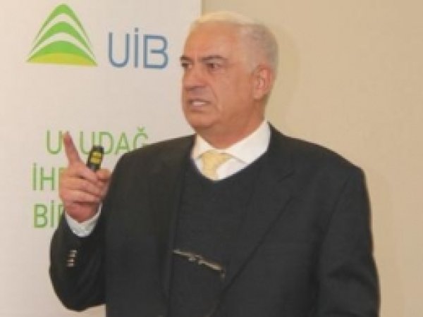 'Tüketim Artık İhtiyaçtan Öte Bir Zevk Haline Geldi'