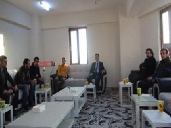 Silvan  Kaymakamı Gazetecilerle Bir Araya Geldi. 