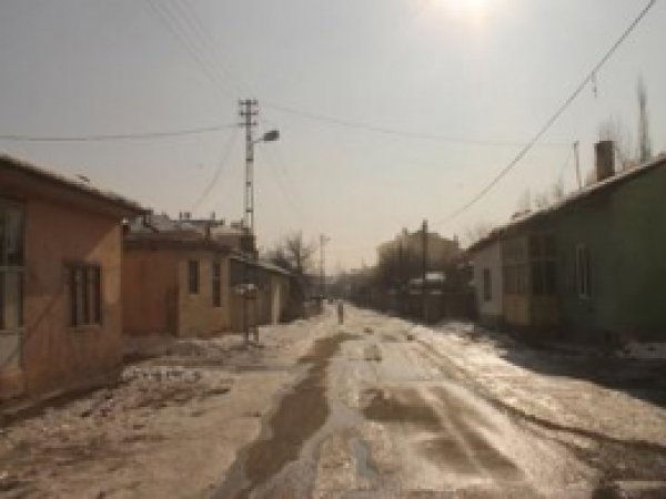 Şerefiye Mahallesi Hizmet Bekliyor 