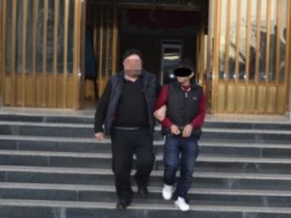 Tarsus'taki Büfe Soygunu İle İlgili 4 Kişi Tutuklandı 