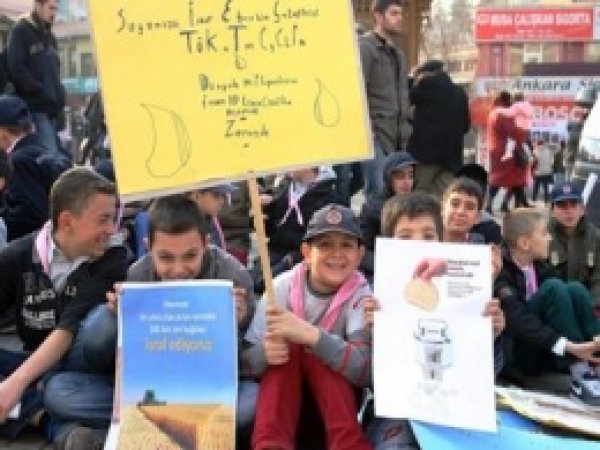 "Türkiye'de Bir Günde 6 Milyon Ekmek İsraf Ediliyor" 