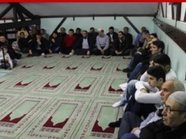 Mevlit Kandili Paris'te Coşkuyla Kutlandı 