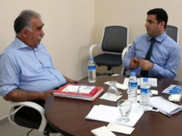 Öcalan, Operasyonları 'Darbe' Olarak Niteledi 