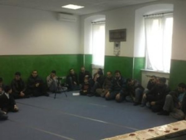 İtalya Trieste'de Mevlit Kandili Kutlandı 