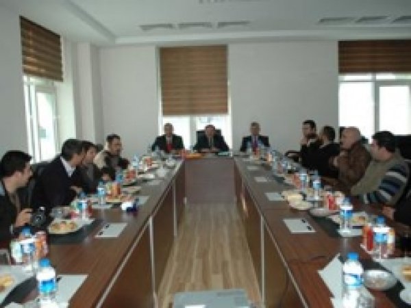 BEÜ 2013 Yılının Değerlendirmesini Yaptı 
