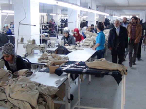 HÜDA PAR'dan Tekstil İşçilerine Ziyaret