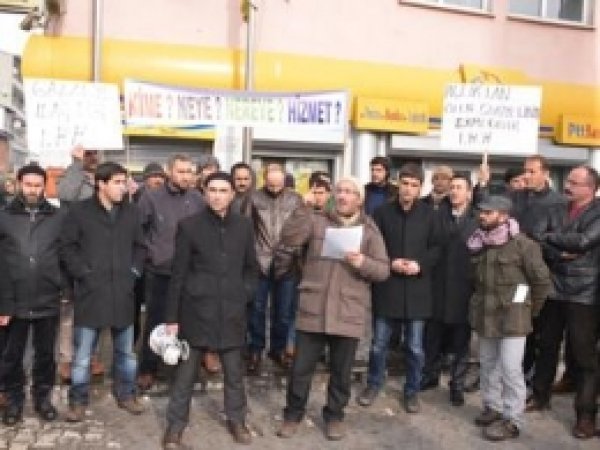 Ağrı'da İHH Operasyonuna Tepki 