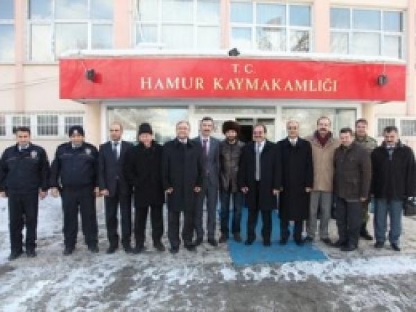Rektör'den Öğrencilere Burs Sözü 