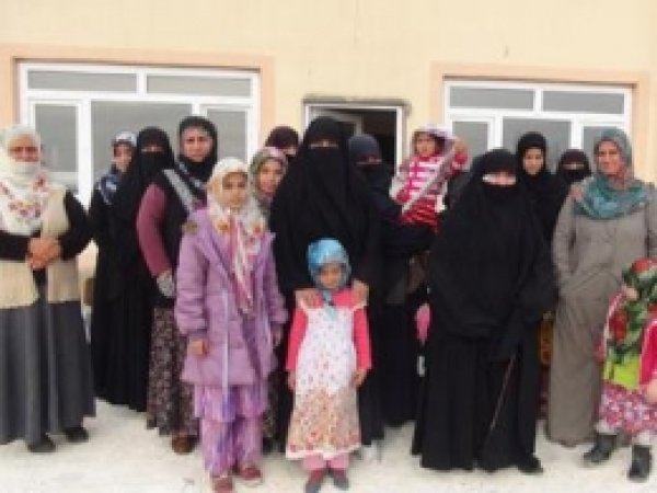 Öğrenci Annelerinden 'Medrese Saldırısına' Tepki 