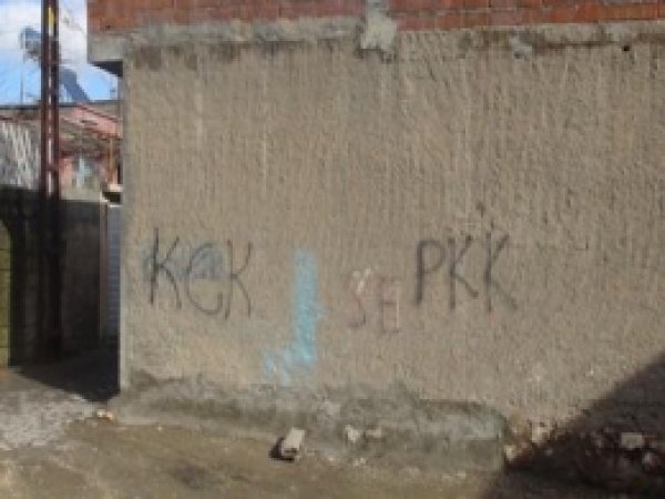 Ergani Halkı PKK Yazılarından Tedirgin