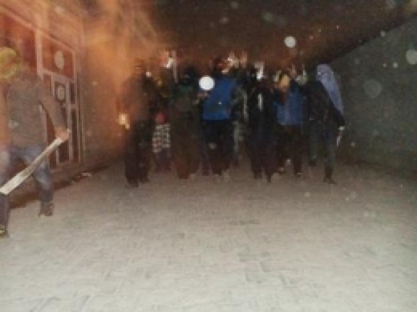 Cizre'de Çeteler Terör Estiriyor 