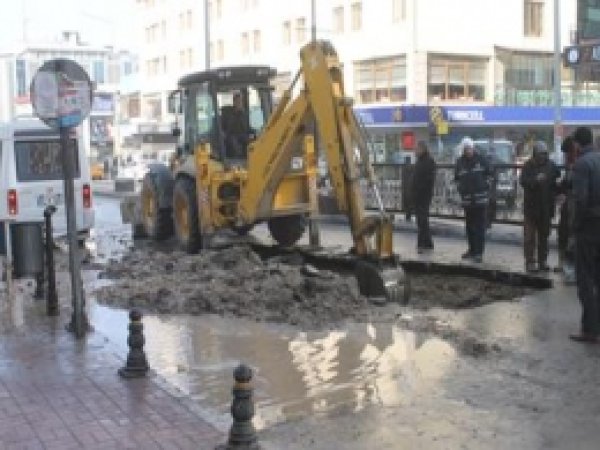 Belediye'den  İLKHA Muhabirine Engel 
