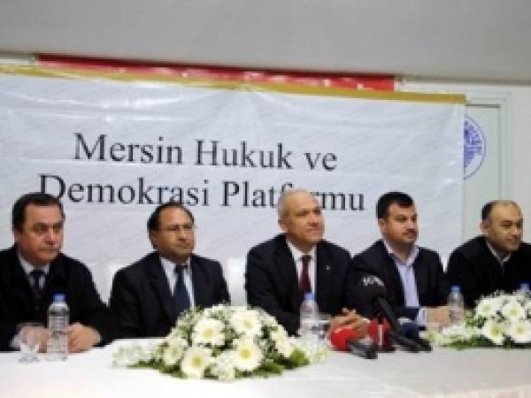 'Türkiye Devlet Krizi İle Karşı Karşıya' 