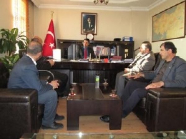Hüda Par'dan Kozluk'taki Kurumlara Ziyaretler   